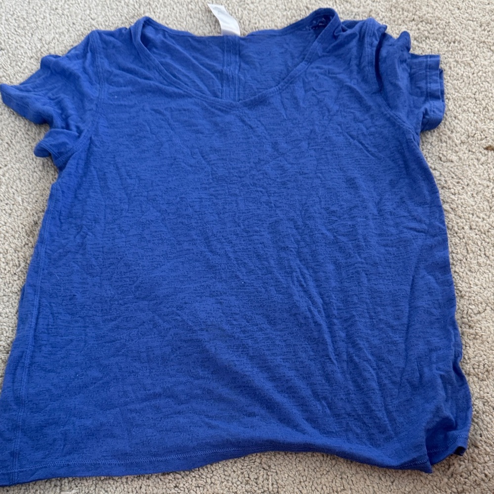 Ivivva shirt